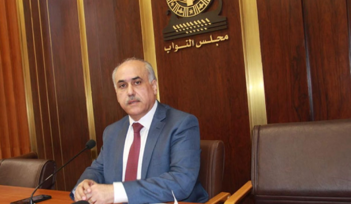 اللقاء الديموقراطي‬⁩ : نرفض أي قانون لا يراعي حقوق المودعين والسحوبات