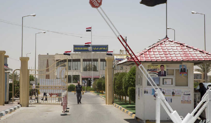 إيران تغلق حدودها البرية مع العراق