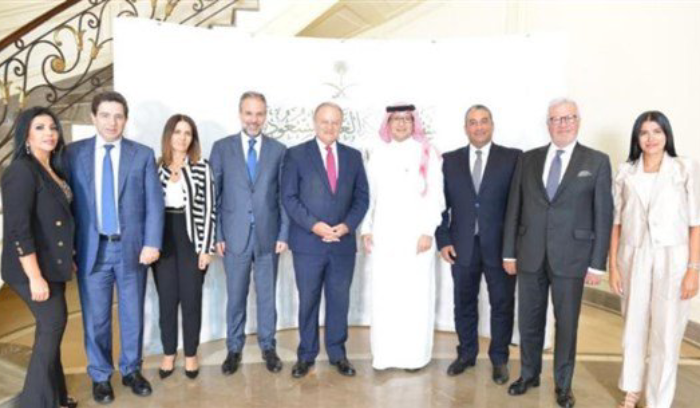 بخاري: المملكة حريصة على بقاء لبنان ونهوضه