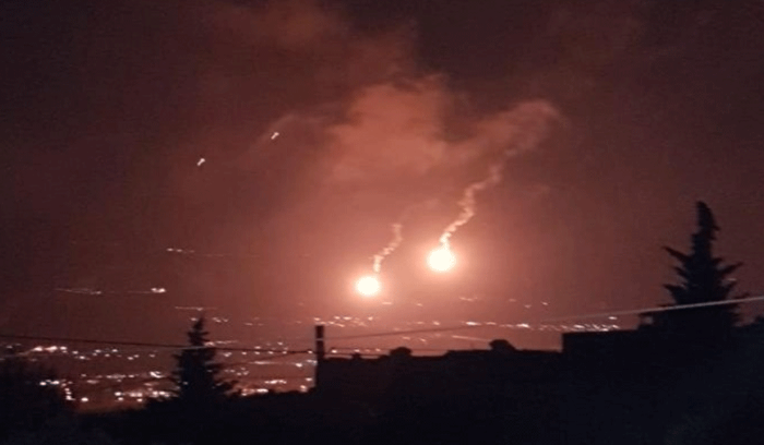 قنبلة مضيئة إسرائيلية تسببت بحريق في آبل القمح