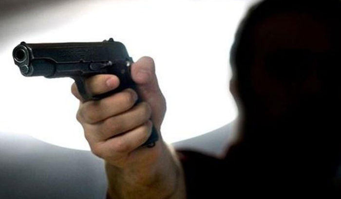 زوجان يطلقان النار على بعضهما البعض في كسروان