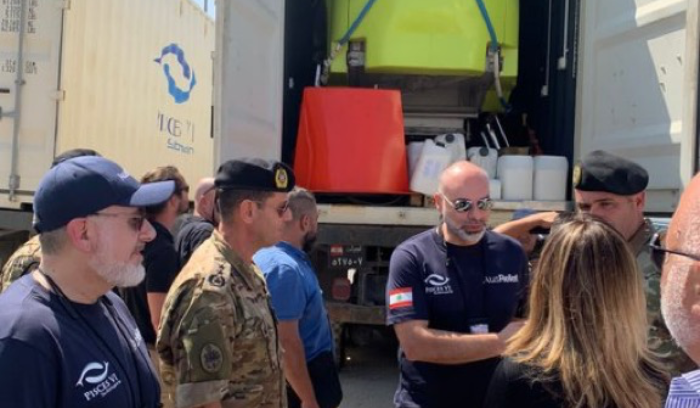 الجيش ينقل الغواصة إلى مرفأ طرابلس