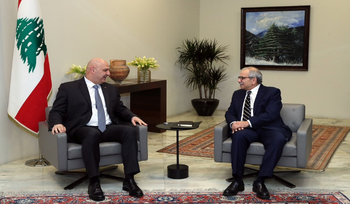 سلام يتعهد بتشكيل حكومة لبنانية «إصلاحية» و«منسجمة» تخلو من التعطيل<br />
عون: ستبصر النور قريباً