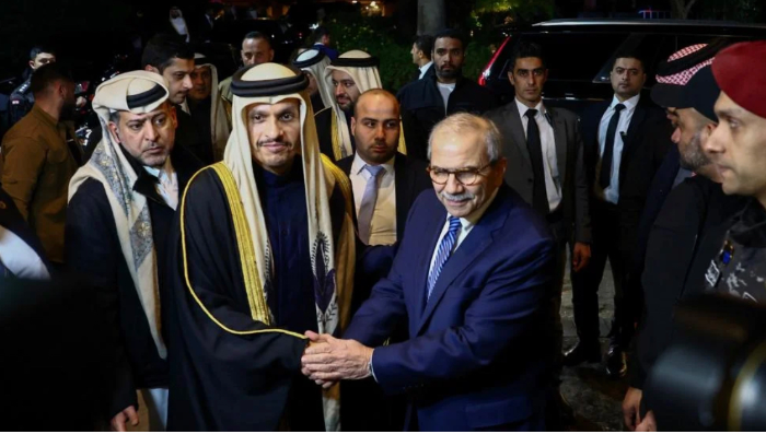 انفراج ليلي على مسار تشكيل الحكومة<br />
عون دخل على خط معالجة اعتراض “القوات اللبنانية”