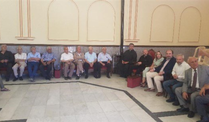 وفدٌ من نواب 