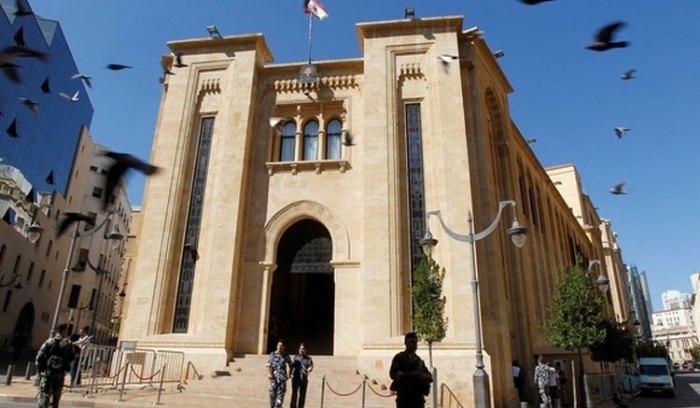قبلان: أنتم صراصير