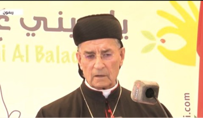 باسيل يجدد الهجوم على ميقاتي.. ورعد يرفض الازدواجية في التعامل مع العدو<br />
حشود سياسية وشعبية إلى الديمان والراعي يخرج عن صمته: لن نتخلى عن قلبنا