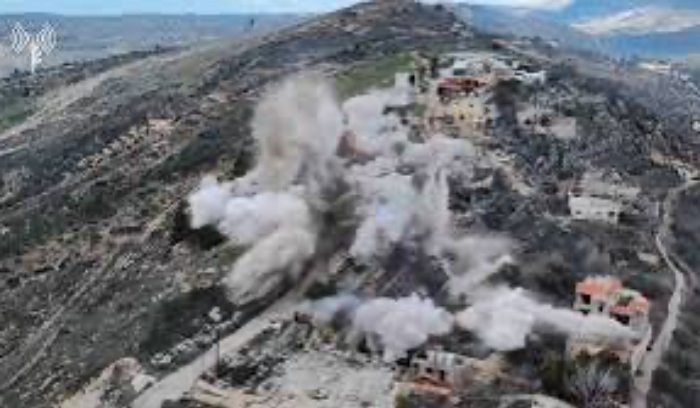 ضغوط لإجهاض تفاهم سلام مع «الثنائي» حكومياً؟!<br />
حرد أرمني ــ سني... «التيار» مُهمّش و«القوات» ترفع السقف<br />
المبعوثة الأميركيّة تحمل الى بيروت نتائج لقاء تـرامب ــ نتانـــياهو