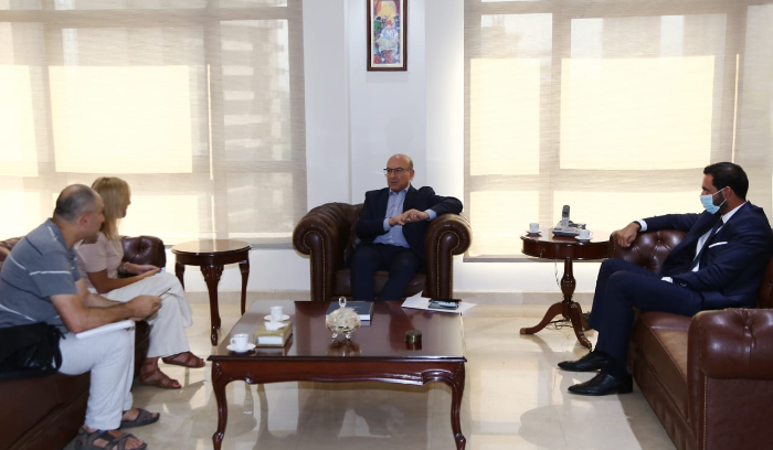 نقيب الاطباء: لتكاتف اعضاء الجسم الطبي وتعاونه للخروج باقل اضرار ممكنة من الازمة الراهنة