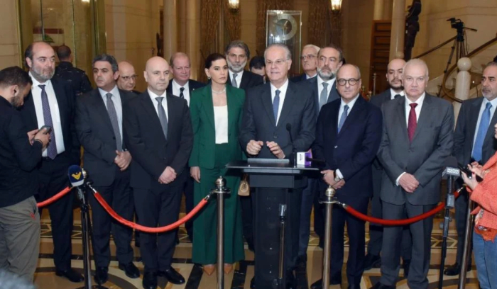 مشروع الممانعة انتهى في المنطقة ورواسبه باقية في لبنان<br />
هل ستخسر الحكومة العتيدة رافعة 