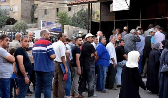 إشكال وتدافع أمام فرن!