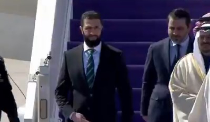 وصول الشرع إلى السعودية!