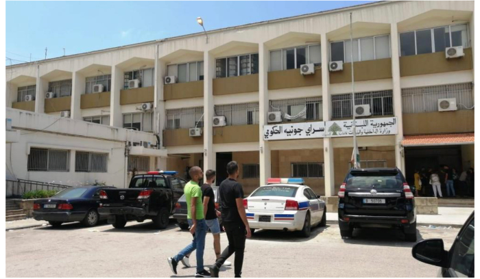 الرواتب لا تكفي والإضراب لا يكفّي ولا يوفّي<br />
موظف الدولة: كيف يعيش؟