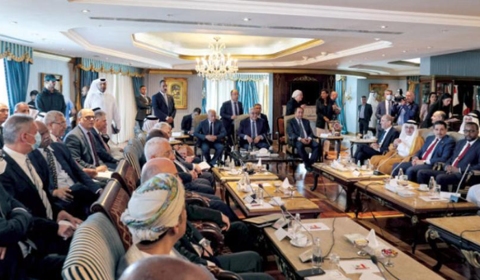 فترة تمرير الوقت بدأت بمسرحيّة «تأليف الحكومة» مع برنامج «قهر معيشي»<br />
«الكنافة» مُحفز في التأليف... واللبناني يُعاني الأمرّين لسدّ حاجاته اليوميّة<br />
إجتماع لوزراء الخارجيّة العرب في بيروت مع غياب سعودي وازن