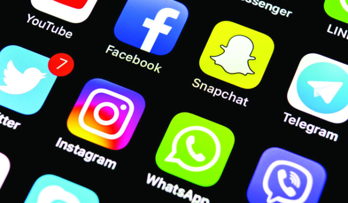 وداعاً لـ Whatsapp والـSocial Media ابتداءً من الجمعة؟