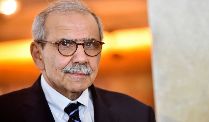 عون والرئيس المكلف التقيا ليلاً وتشدّد أميركي في حقيبة المالية<br />
نواف سلام... النجاح الأكيد