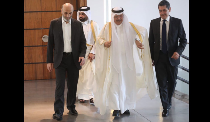 الملفات السياسية والاقتصادية بين جعجع وسفير قطر