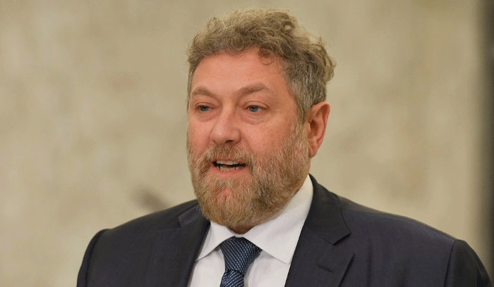 “مشروع وطن الإنسان” يقسم أصواته