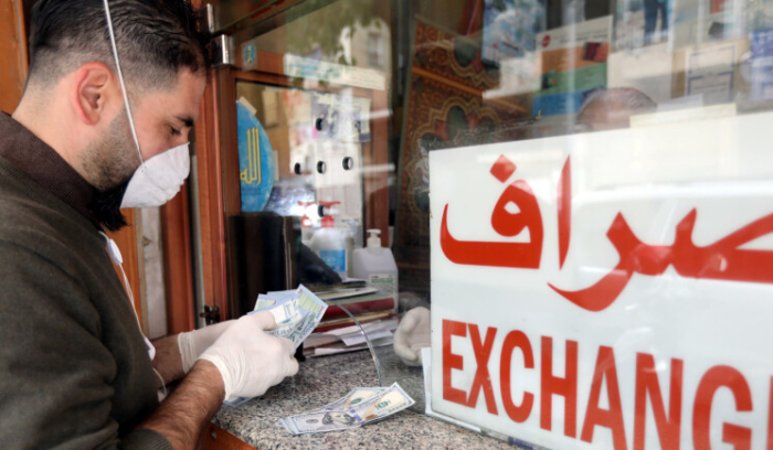 البنزين الى 800 ألف ليرة بعد رفع الدعم