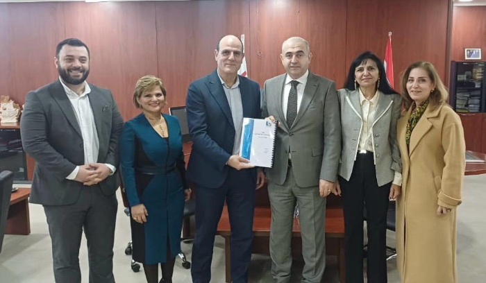 رئيس الجامعة اللبنانية يستقبل لجنة إعداد إرشادات الذكاء الاصطناعي في لبنان