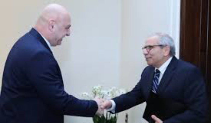 مرونة صلبة بمواجهة تلاعب الكتل و24 وزيراً بمعايير واحدة<br />
سلام: لا حقيبة حكراً على طائفة.. والاحتلال يتوعد ببنك أهداف.. وحزب الله يهدّد بالردّ