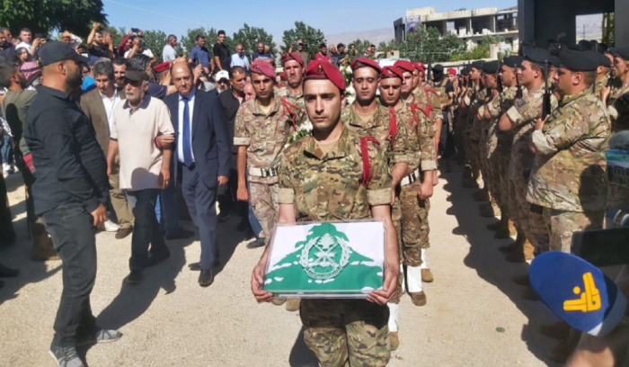 بوداي ودّعت ابنها العريف الشهيد زين العابدين شمص