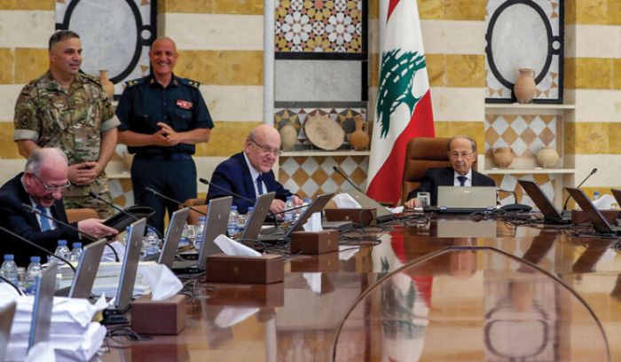 عرضان لتأمين الكهرباء يشعلان سجالاً بين ميقاتي ووزارة الطاقة<br />
سحبهما فياض من جلسة الحكومة الأخيرة طالباً الاستمهال لدراستهما