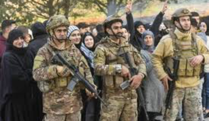 مُقاومة الشعب والجيش تواصل التحرير… وتمديد «مُبهم» للاحتلال!<br />
مُفاوضات عون شاقّة مع الأميركيين… ومبعوثة ترامب تزور بيروت<br />
<br />
قاسم يحفظ للمقاومة حق التدخل… العُقد مُستمرّة وسلام لن «يعتذر»