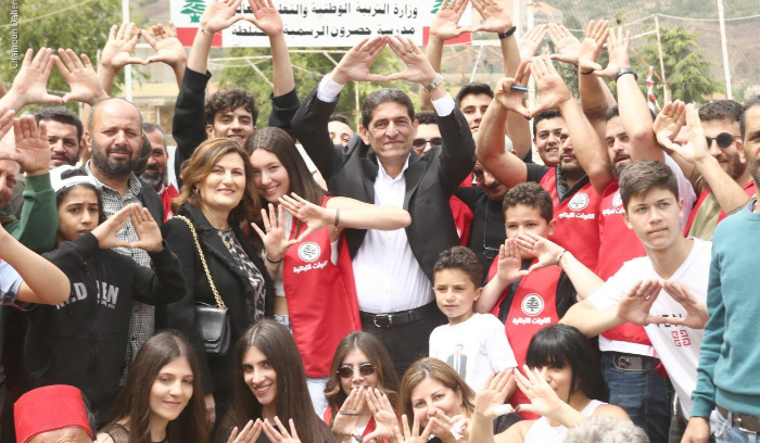 اسحق بعد الإدلاء بصوته: أينما تكون القوات تكون الاجواء ديمقراطية