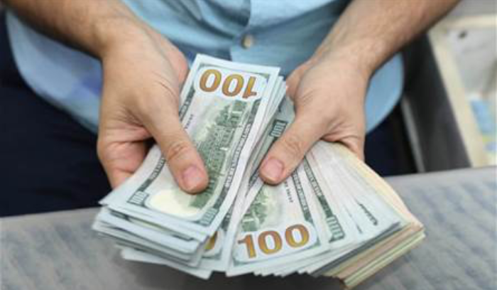 إرتفاع سعر الدولار… بكم افتتح؟