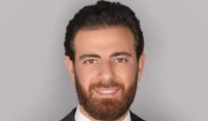 أمير المقداد يدعو إلى مناظرة 