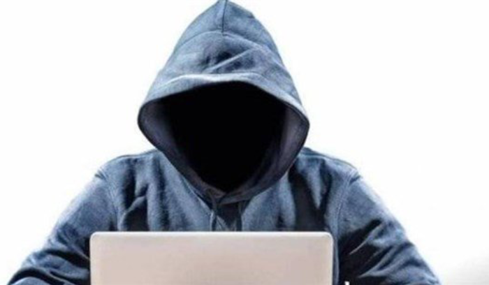 ‏من لبنان إلى دولة أوروبية... ابتزّها بنشر فيديو غير لائق لها
