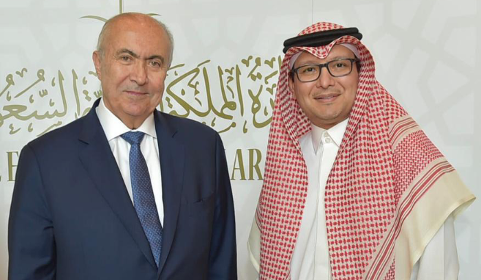 مخزومي: تشرفت بزيارة السفير السعودي و بحثنا تعزيز علاقات البلدين