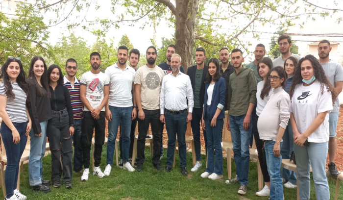 حبشي لطلاب دير الأحمر: آمنوا بقدرتكم على التغيير