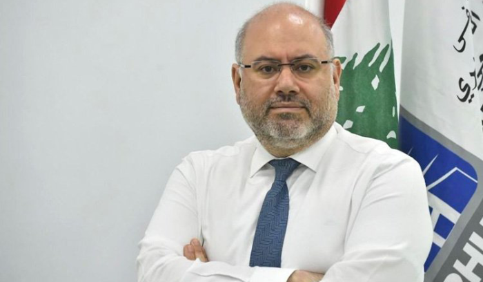الابيض يتسلم أنظمة للطاقة الشمسية الثلثاء