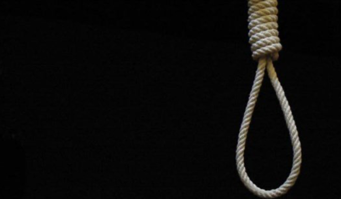 بعدما قتلت زوجها... سجينة تشنق نفسها داخل الحمام