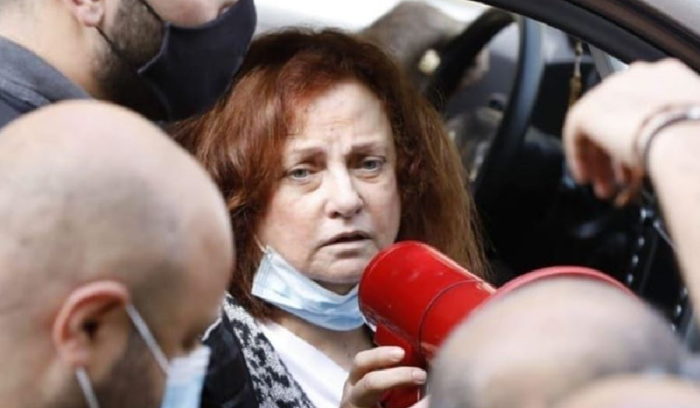 غادة عون تعتذر وتبرر سقطتها في باريس