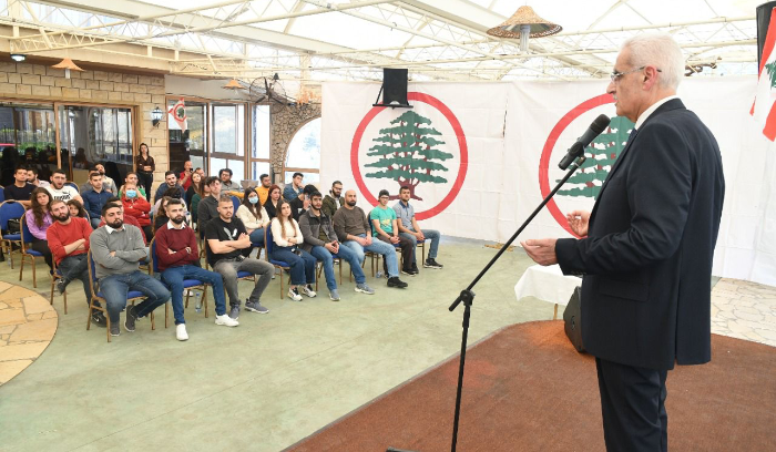 يزبك لشباب لبنان: أبشع أنواع الاغتراب تقديم استقالتنا من دورنا في بلدنا