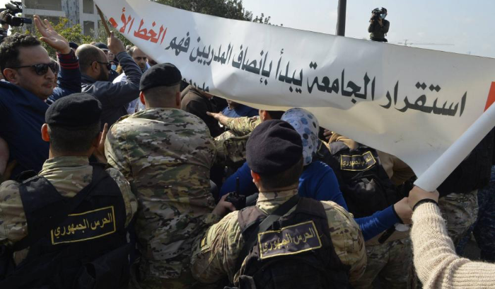 صندوق النقد يطلب 