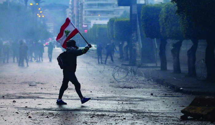 انزلاق لبنان نحو مزيد من الأخطار يهدد الانتخابات<br />
«حزب الله» يستهدف جهود ميقاتي لتصحيح العلاقة بدول الخليج
