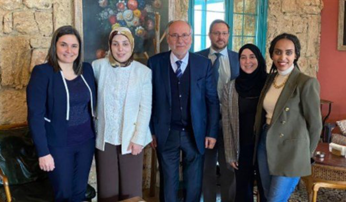 الدمج التربوي بين الحلبي ومستشارة بايدن لحقوق ذوي الإحتياجات الخاصة