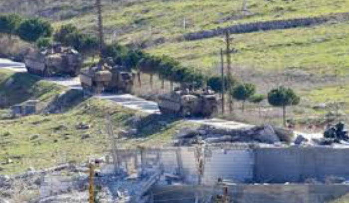 سلام متمسك بصلاحياته: لست «ليبان بوست»... عقبات امام التأليف؟<br />
التعيينات الأمنية على نار حامية... هل تبدأ المداورة من المراكز الهامة؟<br />
ماكرون لفريقه: مؤتمر لإعادة الاعمار في بيروت بحضور دولي