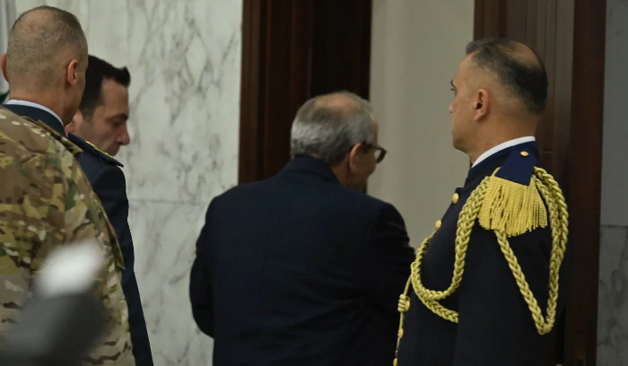 الرئيس المكلّف في بعبدا يردّ على موجات التشكيك والعهد يتحدث عن ضمانات دولية لانسحاب إسرائيل