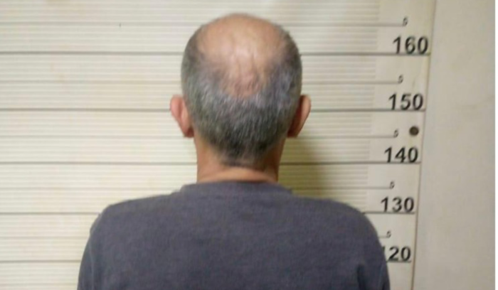 يتجوّل ليلاً بين جبيل وعمشيت ليستهدف المنازل والورش قيد البناء ويسرق منها