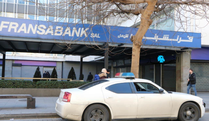 عاصفة “فرنسبنك” تتفاعل وميقاتي يتقدم المحذّرين