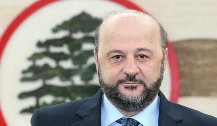 الرياشي: بالمرصاد لمُمعني التسطيح والتشبيح