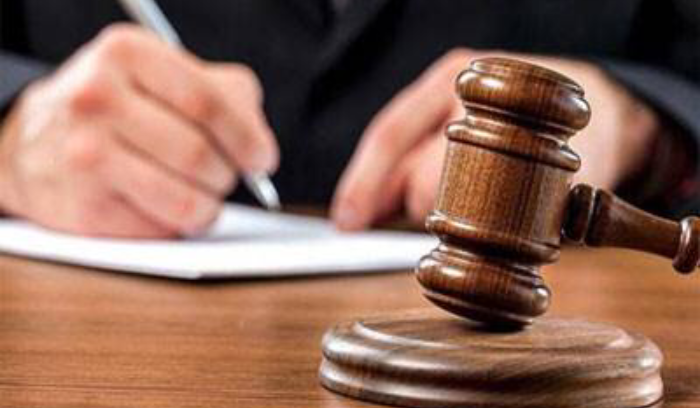 محفوض والحايك يتقدمان بإخبارين بحق ابراهيم الامين