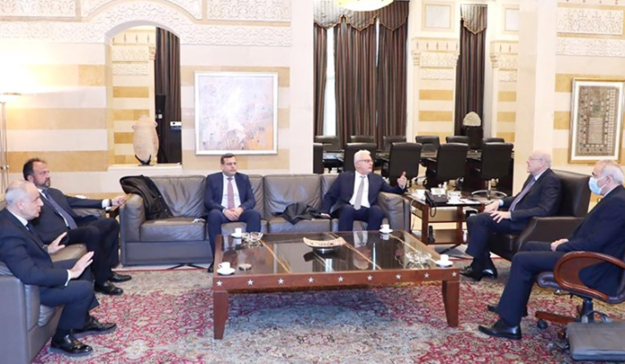 عون يعتزم زيارة الفاتيكان.. والأنظار تتجه للسنيورة بعد عزوف سلام عن الترشح<br />
«الوزراء» يبحث الـ «ميغاسنتر» ومعه الانتخابات حصولاً أو تأجيلاً