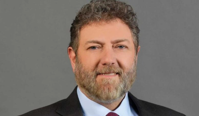 افرام: لهم عيون ولا يرون وآذان ولا يسمعون