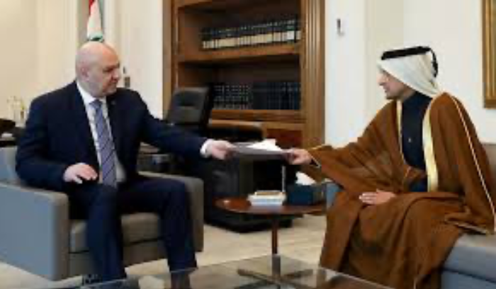 الدفع الدولي يتدحرج: ماكرون وغوتيريش في بيروت الرئيس المكلف يمضي إلى احتواء الاعتراض الشيعي